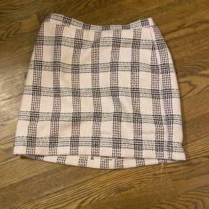 Pink plaid mini skirt